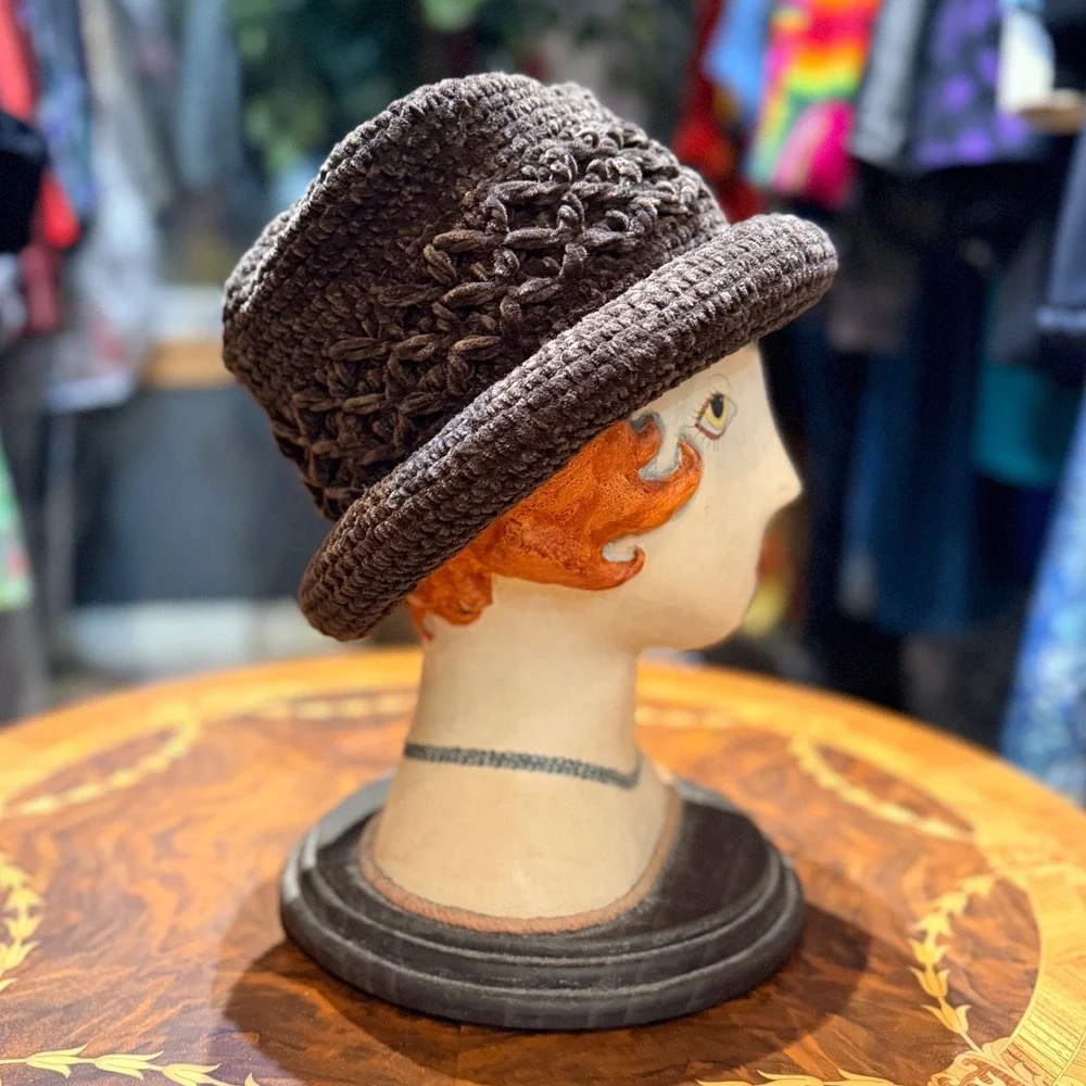 Brown VTG Crochet Knit Chenille Bucket Hat‎ Textured Boho Chic